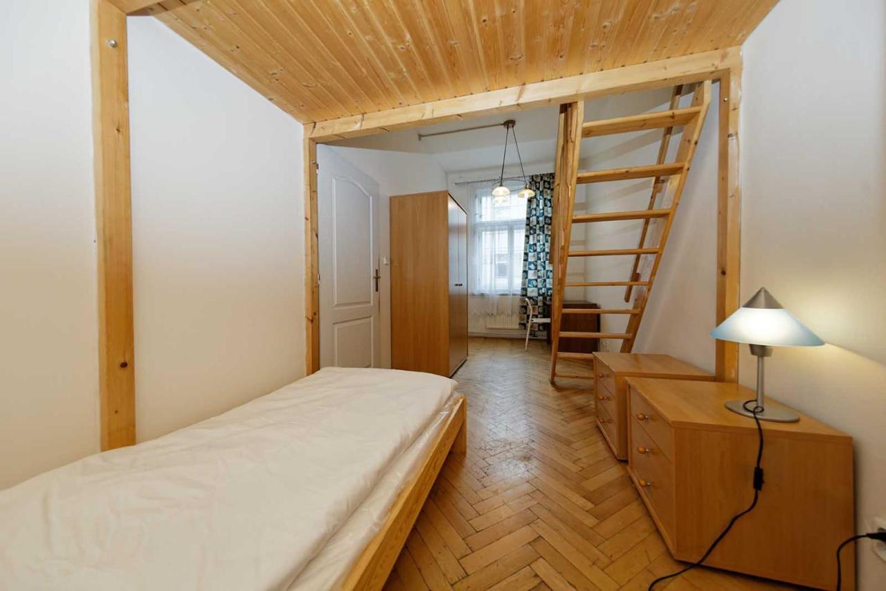Apartment Lublanska 48 Prag Eksteriør billede