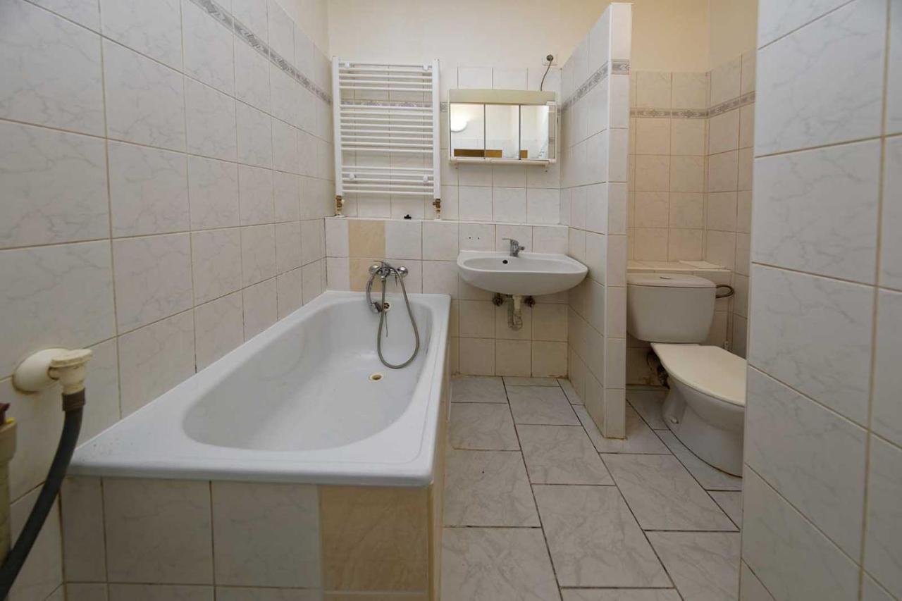 Apartment Lublanska 48 Prag Eksteriør billede