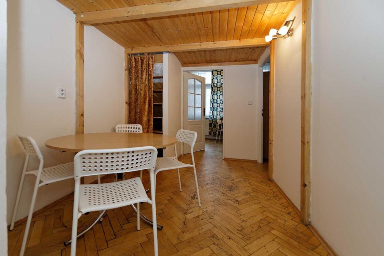 Apartment Lublanska 48 Prag Eksteriør billede