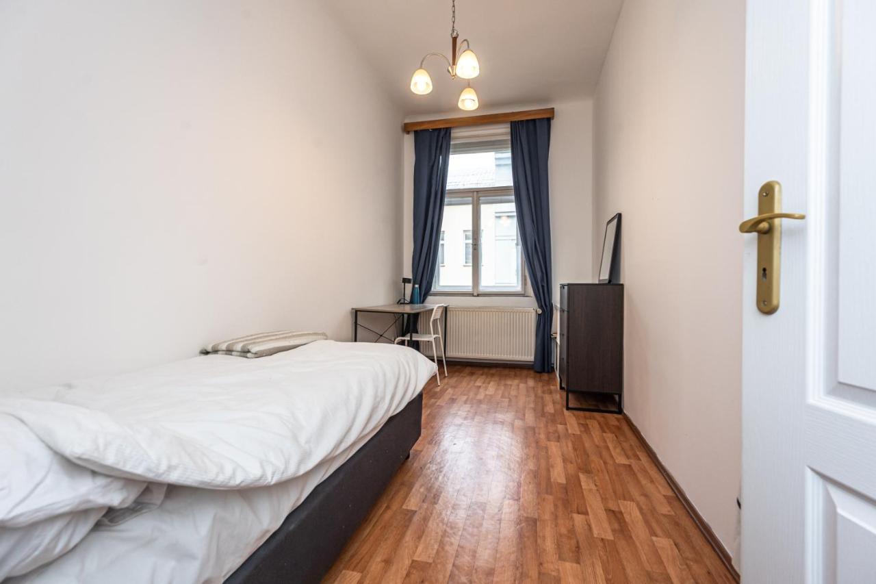 Apartment Lublanska 48 Prag Eksteriør billede