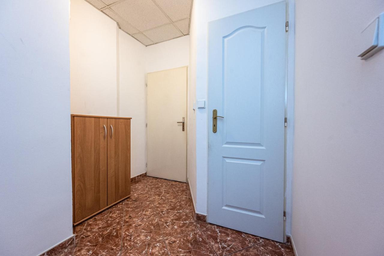 Apartment Lublanska 48 Prag Eksteriør billede